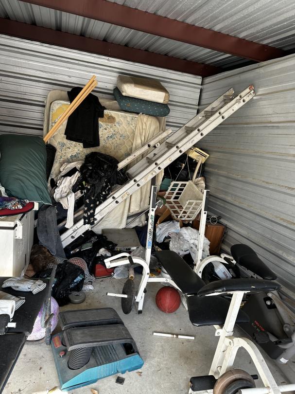 Storage Unit Auction in Hattiesburg, MS at Tellus Self Storage